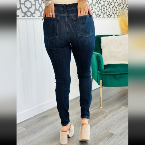 Judy Blue High-Waisted 5 Button Fly Jeans - Picture 2 of 5